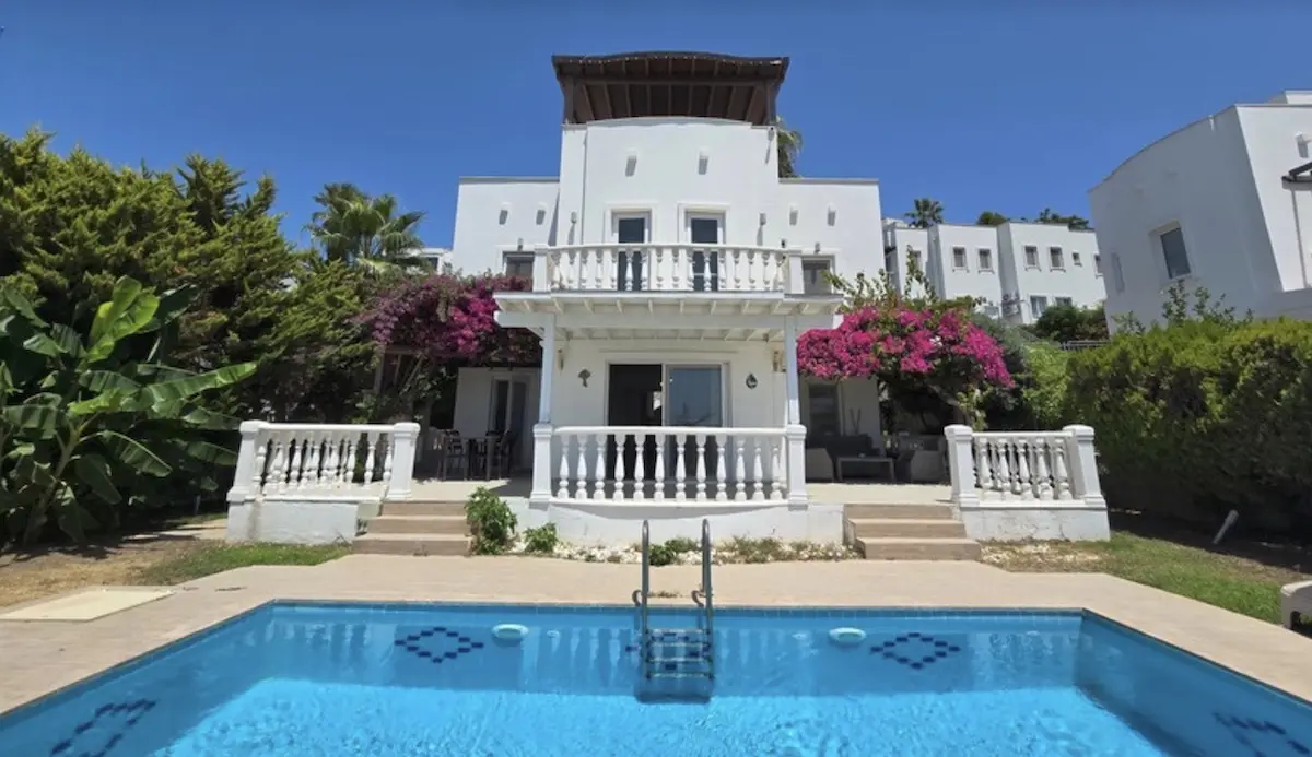 Property in Yalikavak